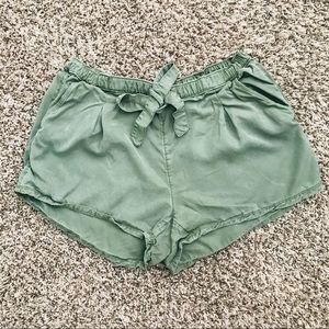 🦄American Eagle Shorts